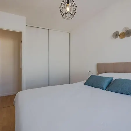 Toscane Garonne Disneyland Bmyguest Serris